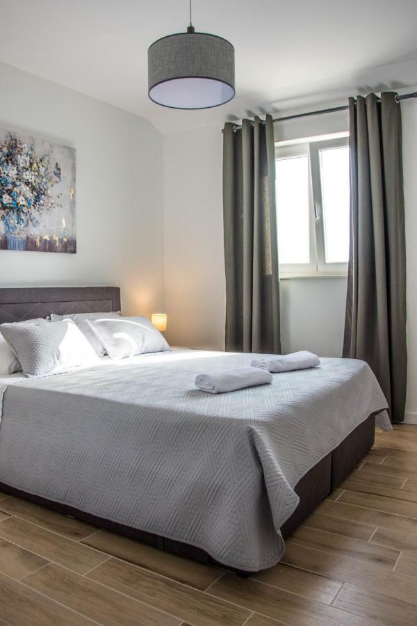 Apartments Melody Mandre Luaran gambar